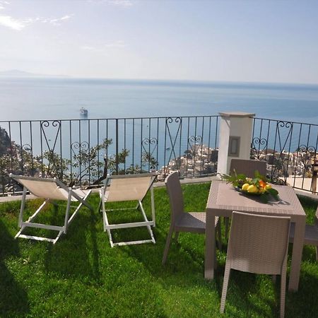 Gresy Appartamento Suite Positano Exterior foto