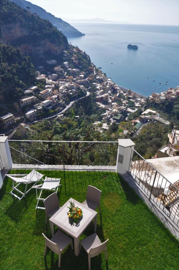 Gresy Appartamento Suite Positano Exterior foto